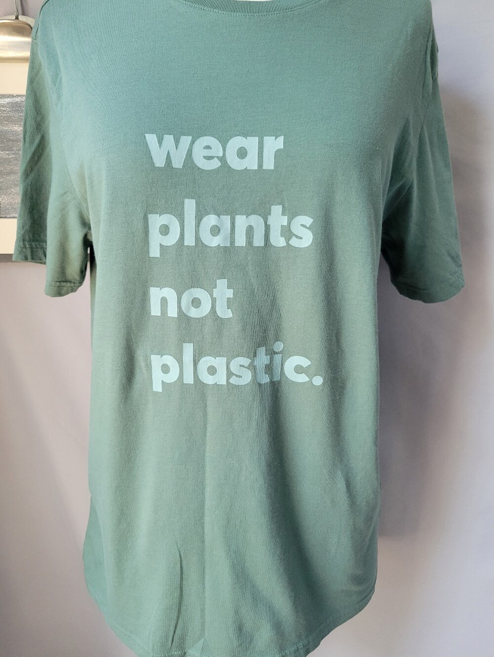 Pact Short Sleeve Graphic Tee Green Wear Plants Not Plastic M - Picture 7 of 11
